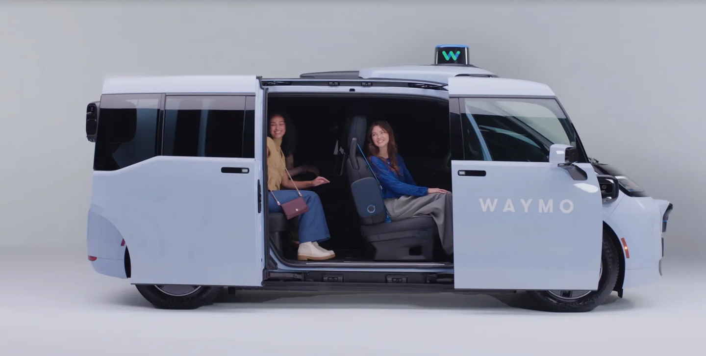 极氪制造，Waymo 首款 robotaxi 专用车“Ojai”上路服务引发关注