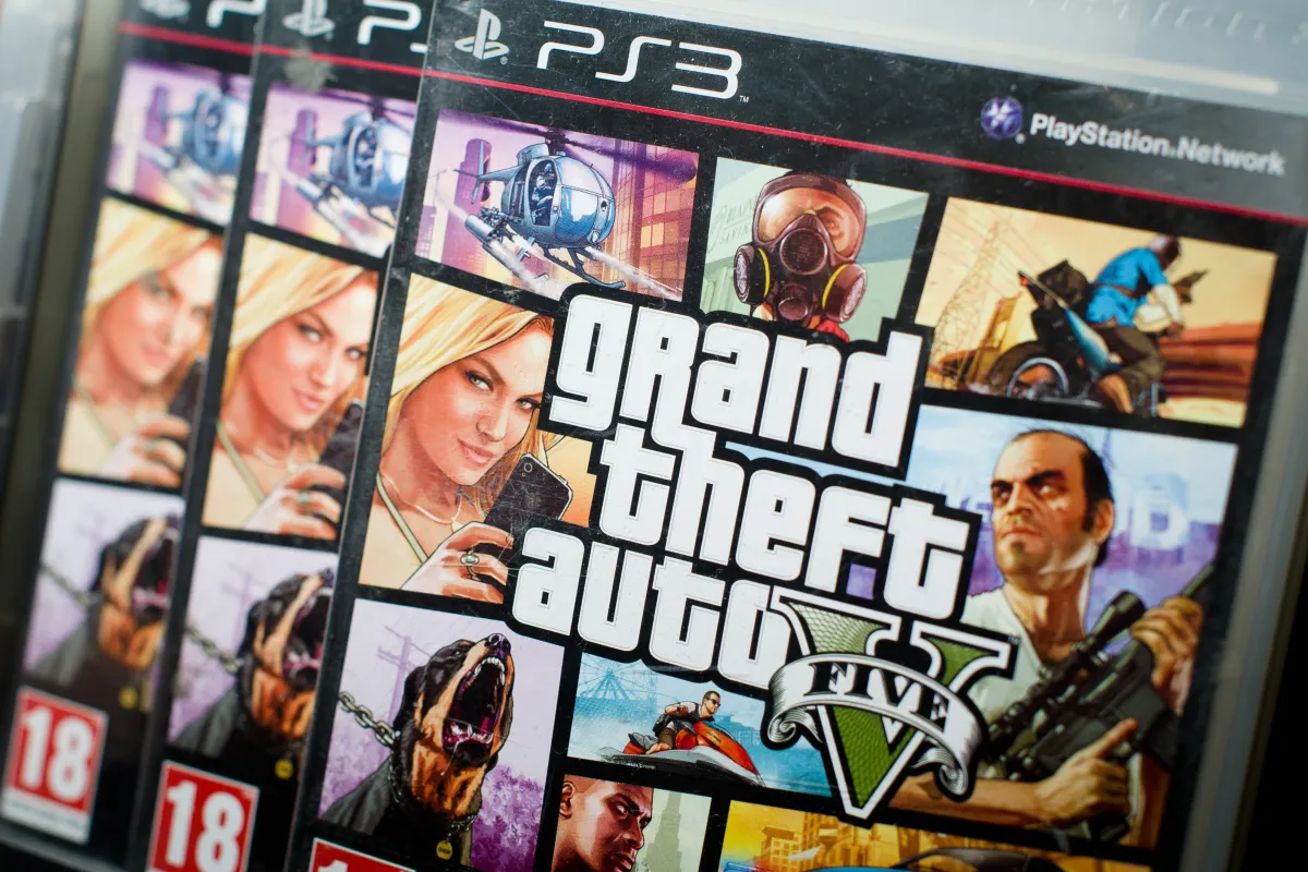 《GTA 5》外挂服务商 Atlas Menu 遭黑客入侵，近 6.4 万玩家信息泄露网友怎么看