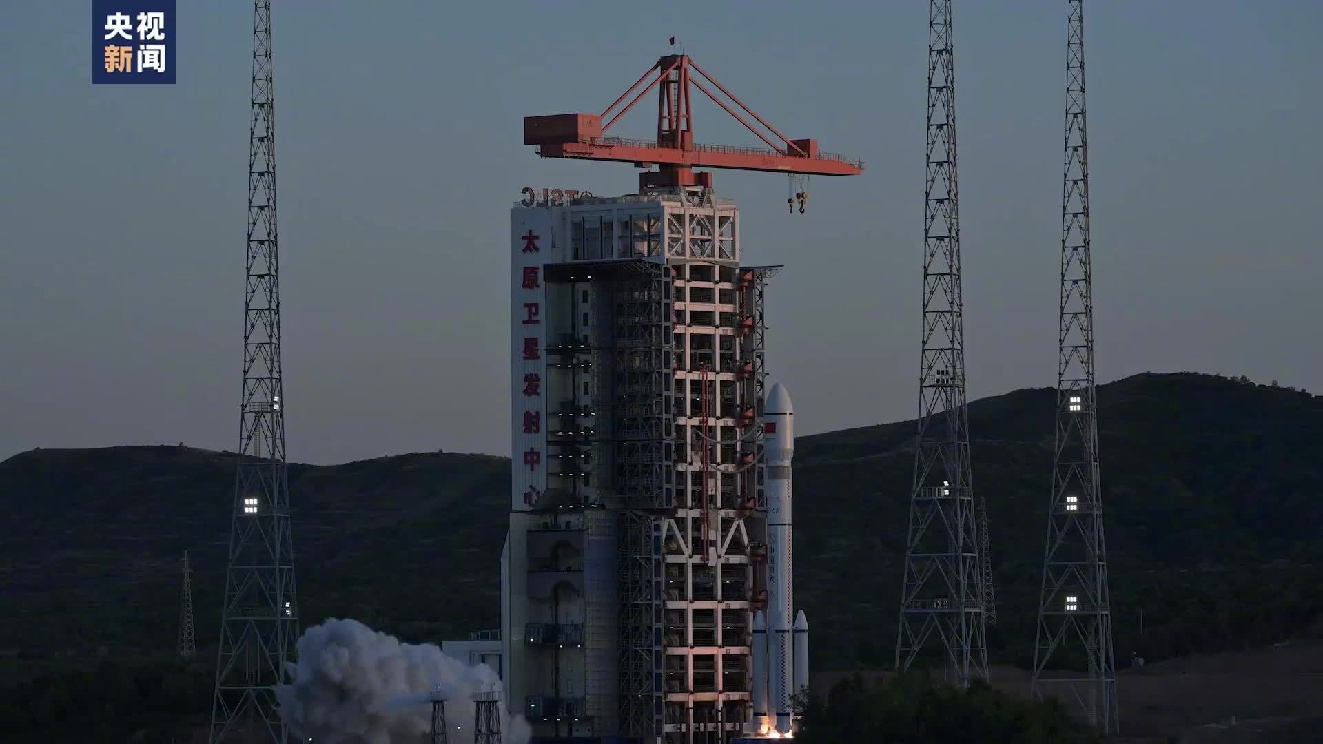 长征系列运载火箭第 648 次飞行，我国千帆极轨 11 组卫星发射成功事件始末