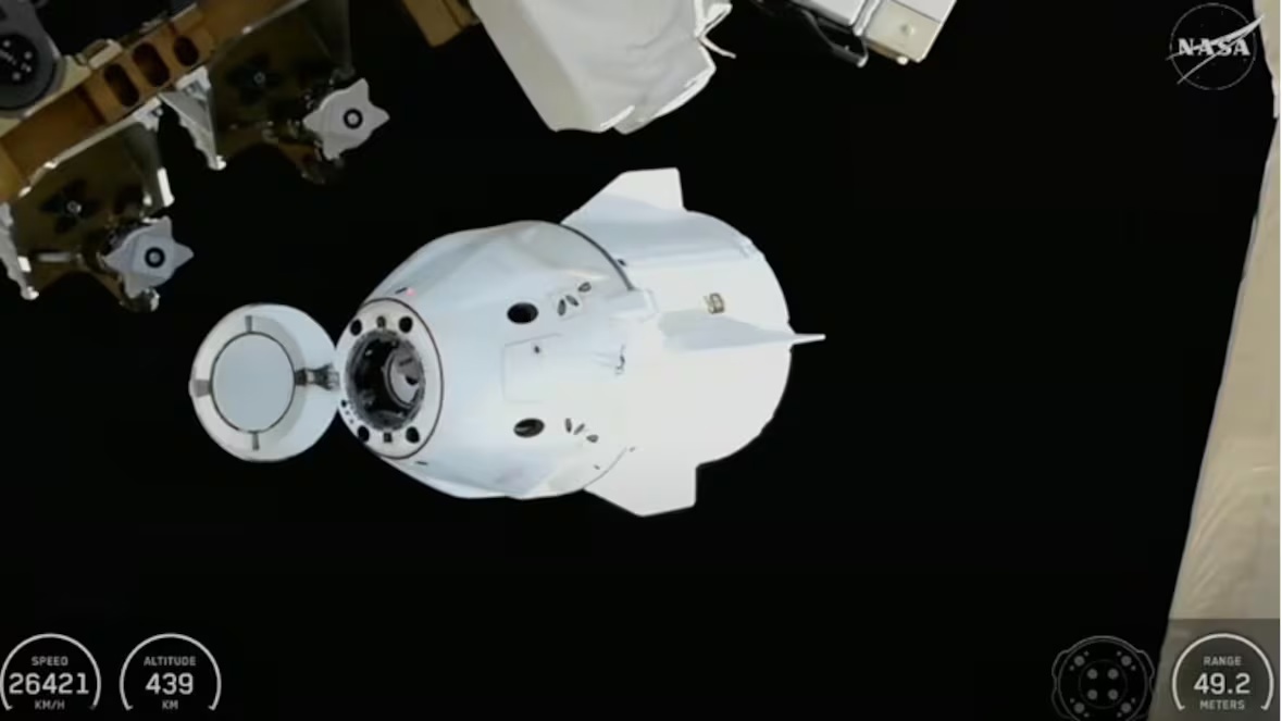 国际空间站空气泄漏加剧，NASA 一度下令宇航员进入 SpaceX 龙飞船避险事件始末