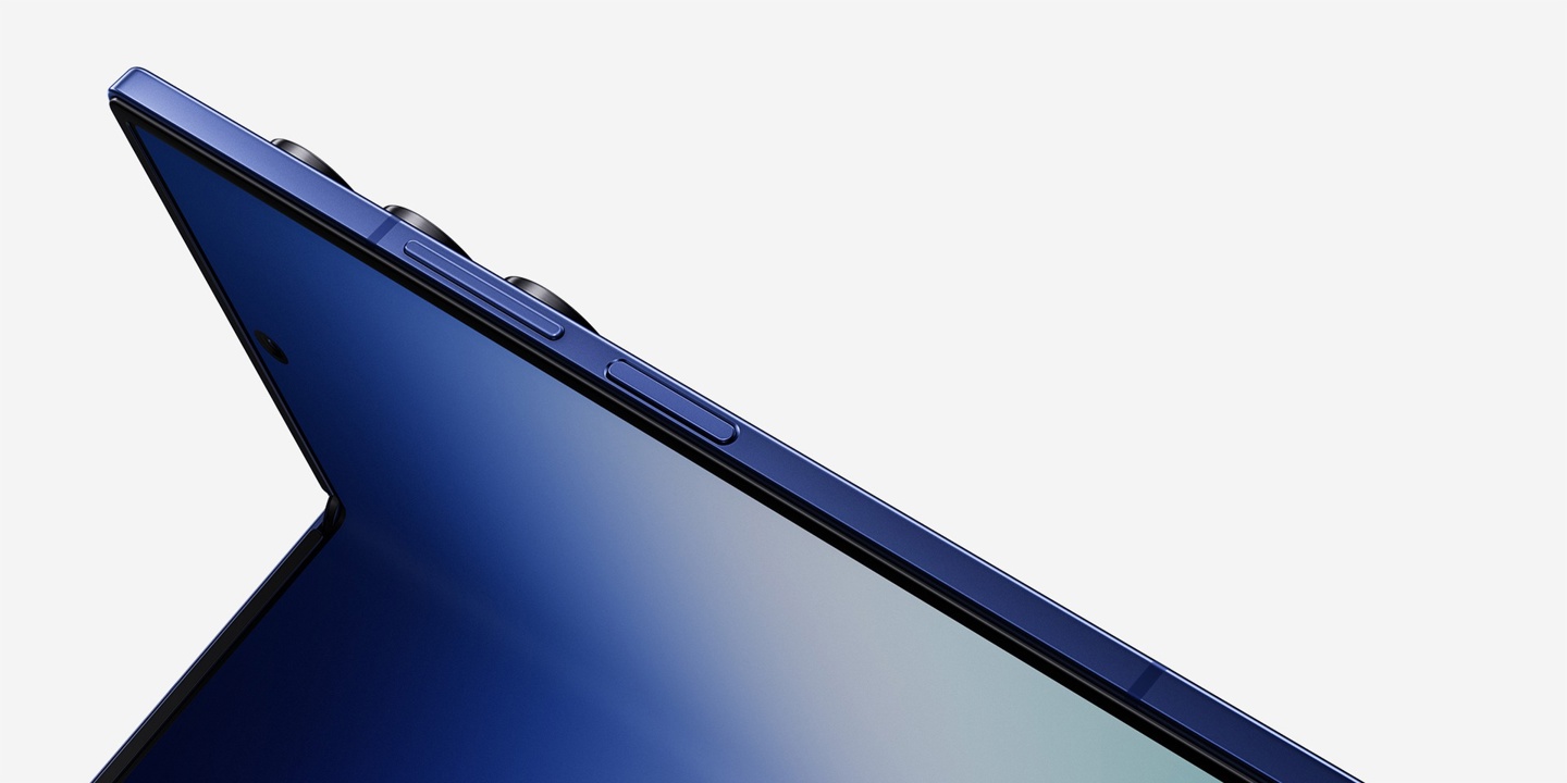 消息称三星 Galaxy Z 8 系列折叠屏手机今年出货目标降至 500~600 万部